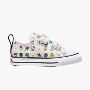 Converse x HELLO KITTY Chuck Taylor All Star 2V